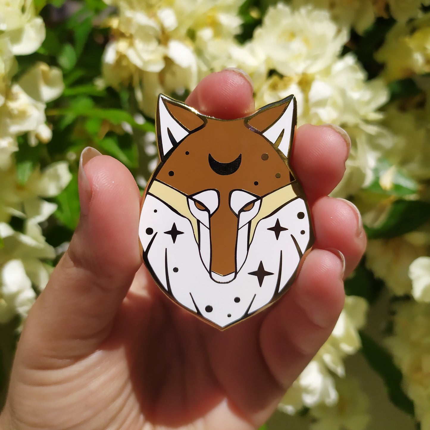 Moon Wolf - Enamel Pin